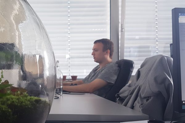 EmberGlitch_Office_01